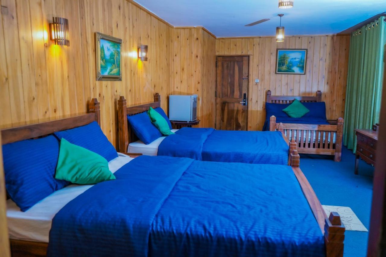 Blue Moon Residency Hotel Nuwara Eliya Bagian luar foto